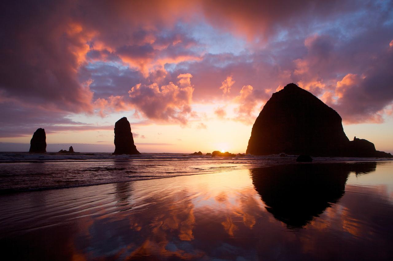 Inn At Cannon Beach Exterior photo